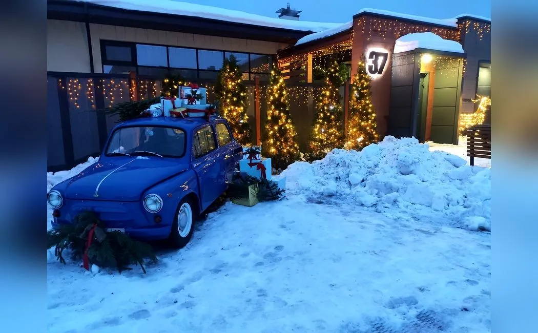 Новогодний декор территории